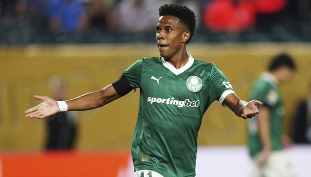 Estevao Willian: Tân binh Chelsea lập công ngay trận đấu với CLB chủ quản